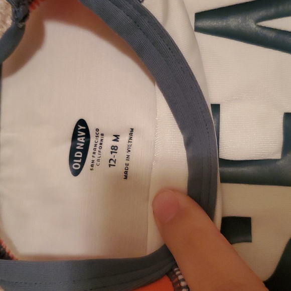 Baby boy swim shirt - Picture 3 of 3